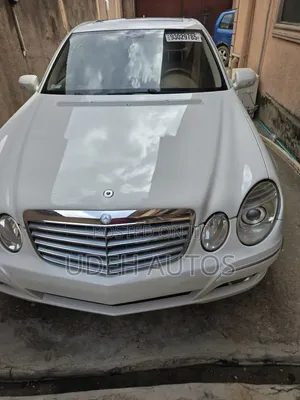 Mercedes-Benz E300 2007 White