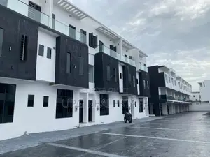 2bdrm Duplex in Lafiaji for sale