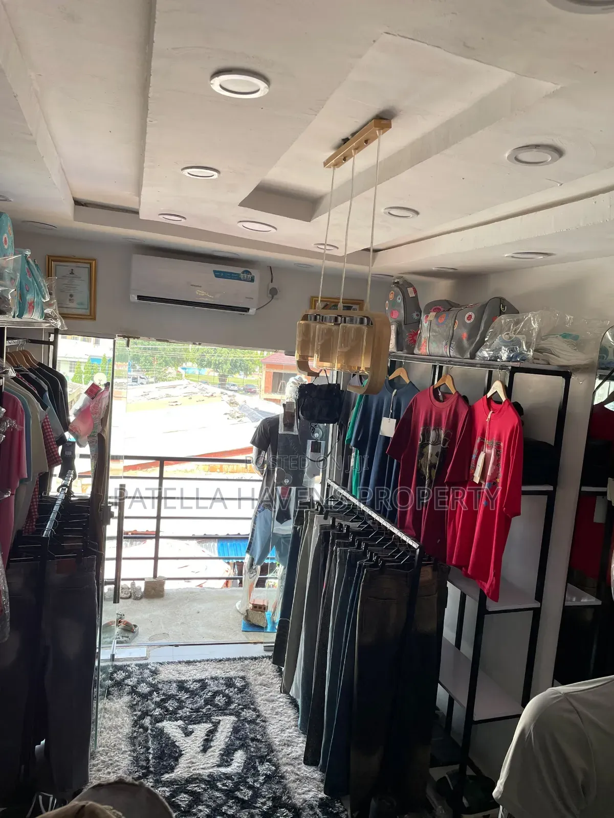 Shop Space for Sale (Lugbe)