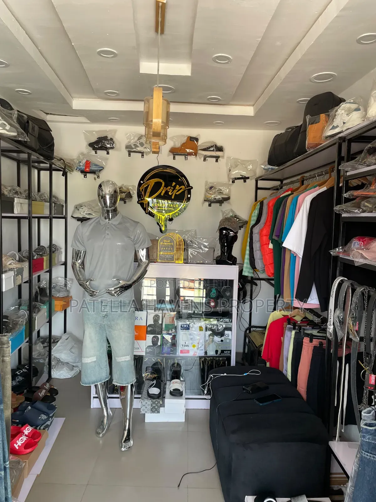 Shop Space for Sale (Lugbe)
