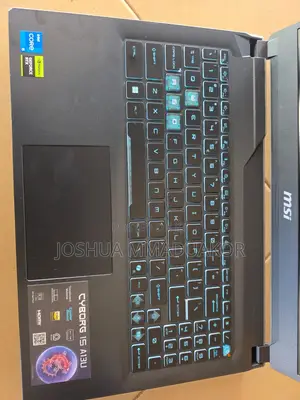 Laptop MSI Cyborg 15 16GB Intel Core i7 SSD 512GB