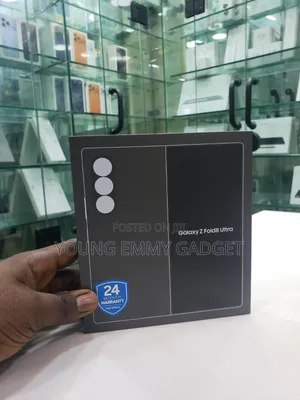 New Samsung Galaxy Z Fold8 Ultra 512 GB Blue