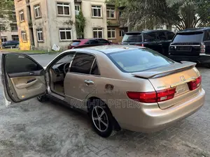 Honda Accord Sedan LX Automatic 2005 Gold
