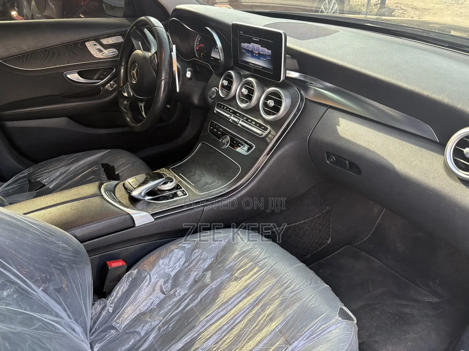 Mercedes-Benz C300 2015 Black