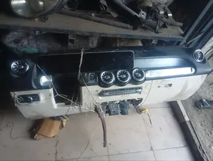 2020/2024 Mercedes-Benz GLB Dashboard