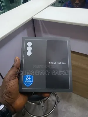 New Samsung Galaxy Z Fold8 Ultra 512 GB Blue