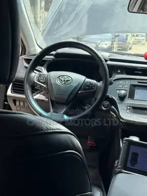 Toyota Avalon XLE 4dr Sedan (3.5L 6cyl 6A) 2015 Black