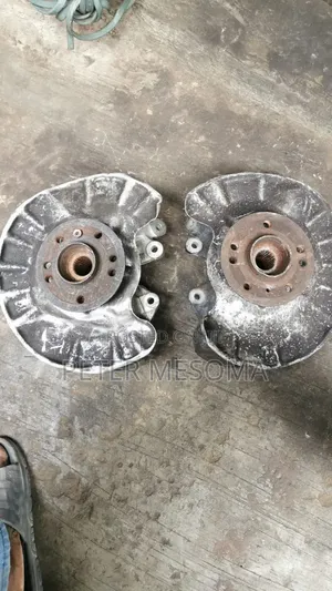 Mercedes W166 Rear Hub Knuckle Back Hub Carrier ML350 GLE350 2012-2018
