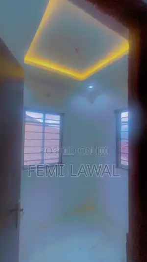 Furnished 2bdrm Block of Flats in Banky Peace Height, Obafemi-Owode