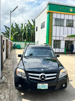 Mercedes-Benz GLK-Class 2012 Black