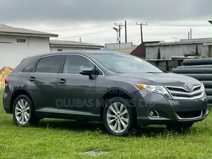 Toyota Venza LE 2015 Gray