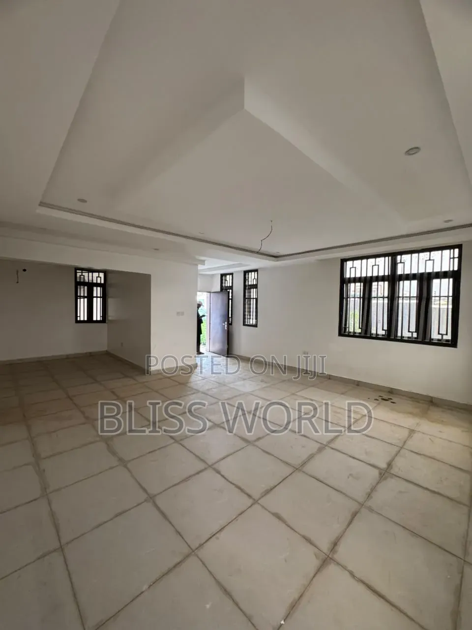 Multi Function Property for Sale in Lifecamp