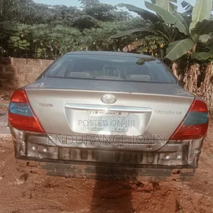 Toyota Camry 2004 Gray