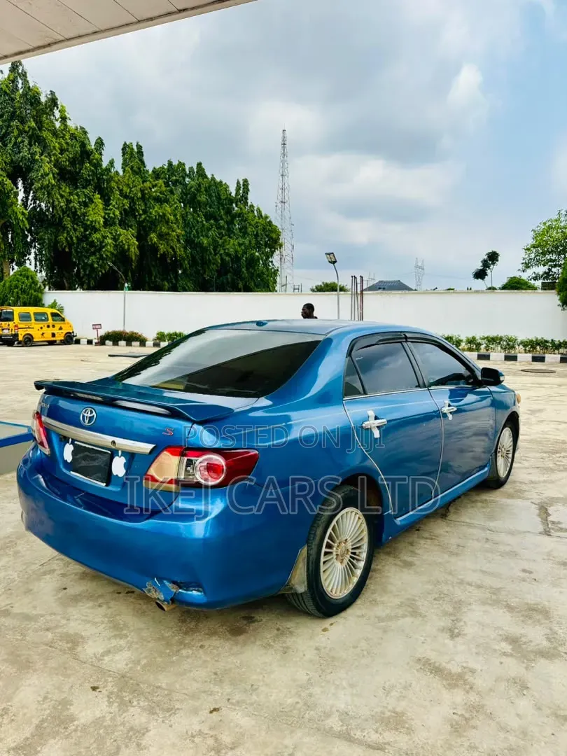 Toyota Corolla 2008 Blue