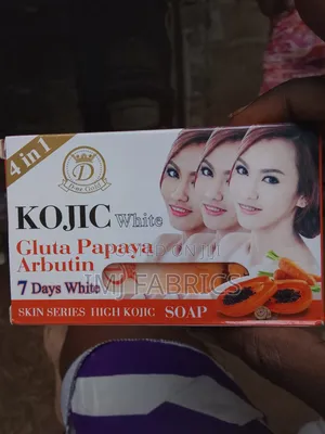 Kojic Gluta Papaya Soap