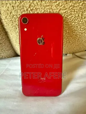 Apple iPhone XR 128 GB Red