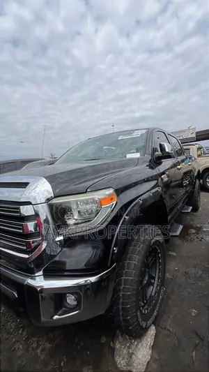 Toyota Tundra 2019 Black