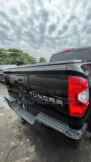 Toyota Tundra 2019 Black
