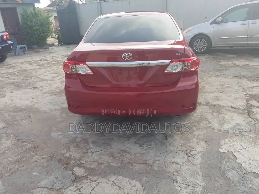 Toyota Corolla 2012 Red