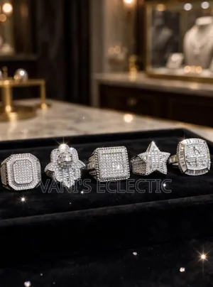 Premium Iced Out Men's Rings – VVS Moissanite / CZ Statement Rings