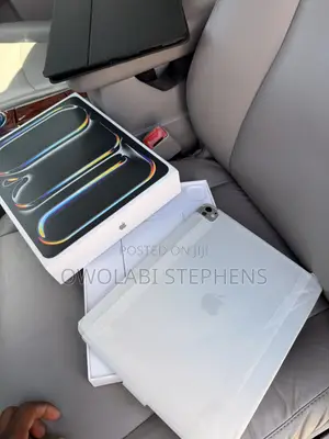 Apple iPad Pro 13 (2025) 256 GB Silver