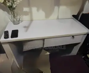 Modern White Office/Study Desk With Storage