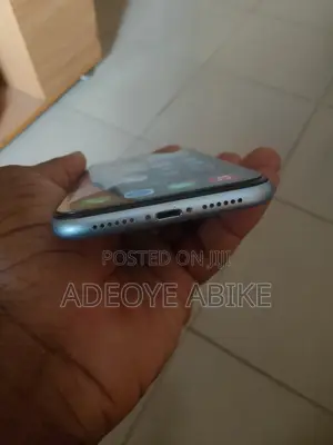 Apple iPhone XR 64 GB Blue