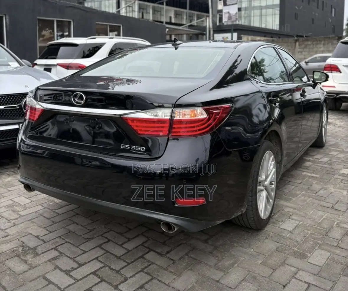 Lexus ES 2014 Black