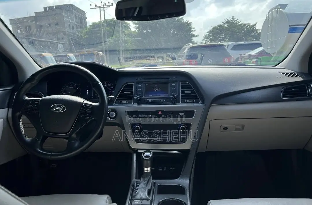 Hyundai Sonata 2015 Silver
