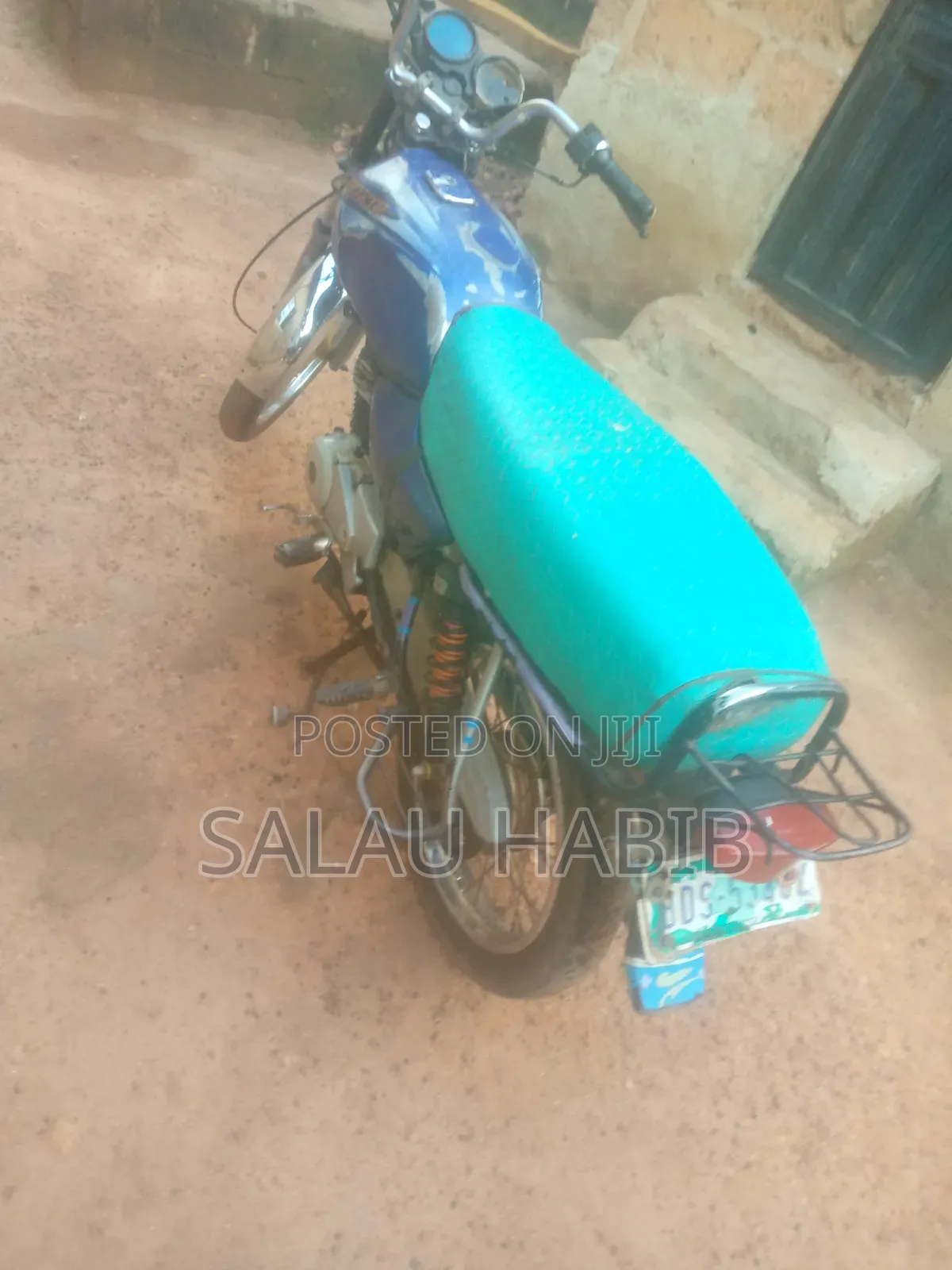 Bajaj Boxer 2022 Blue