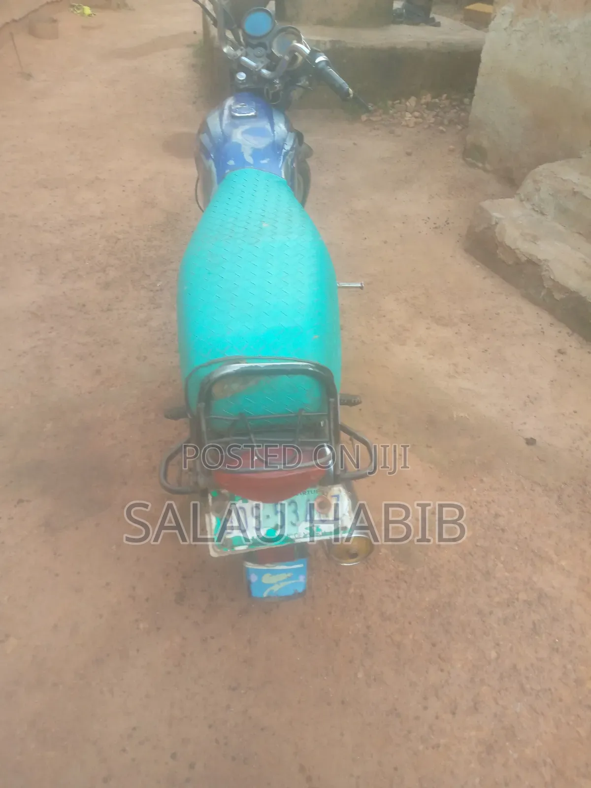 Bajaj Boxer 2022 Blue