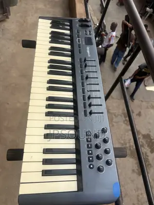 Studio Midi Keyboard