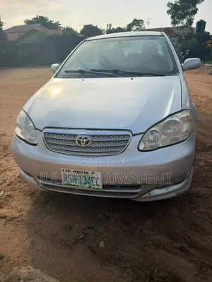 Toyota Corolla 2005 Silver