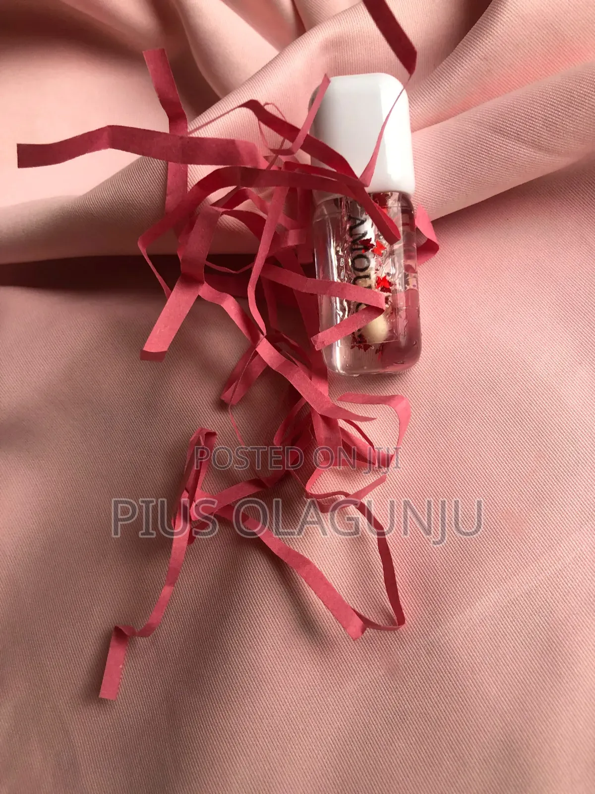 Amoura Lip Gloss Collections