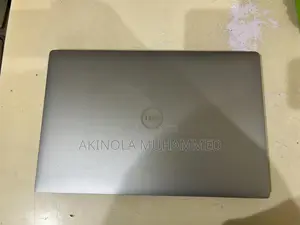 Laptop Dell Precision 5540 16GB Intel Core i9 SSD 512GB