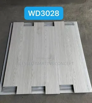15*90cm Laminated Wooden PVC Flooring 2mm Thickness