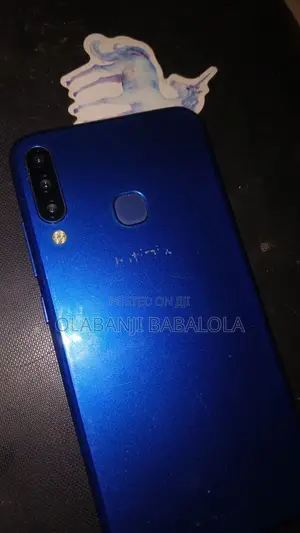 Infinix S4 64 GB Blue