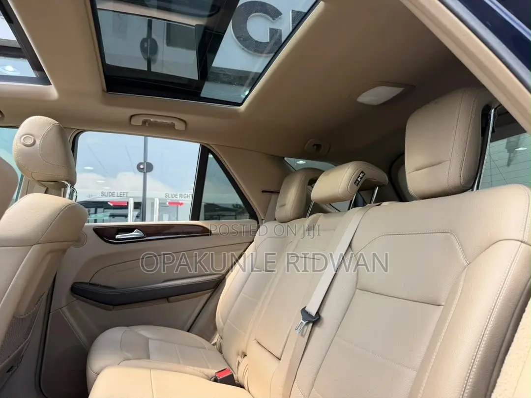 Mercedes-Benz M Class ML 350 4Matic 2013 Blue