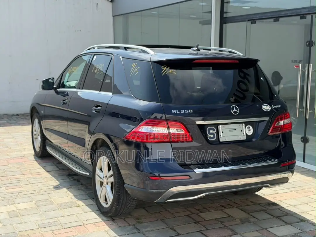 Mercedes-Benz M Class ML 350 4Matic 2013 Blue