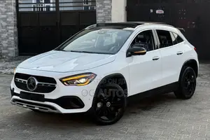 Mercedes-Benz GLA 250 2022 White