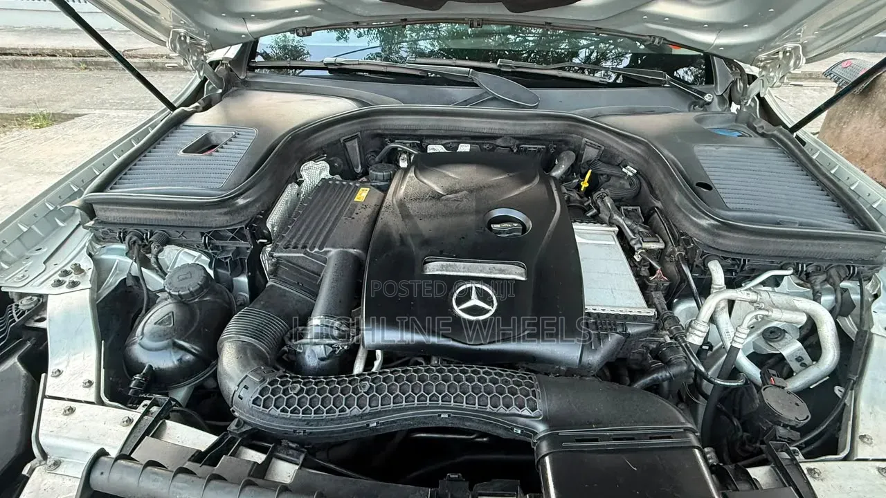 Mercedes-Benz GLC-Class 2017 Silver