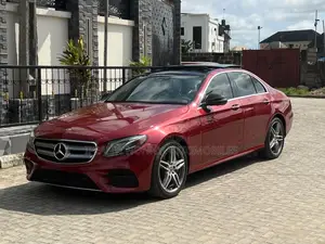 Mercedes-Benz E350 2021 Red