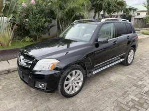 Mercedes-Benz GLK-Class 2012 Black