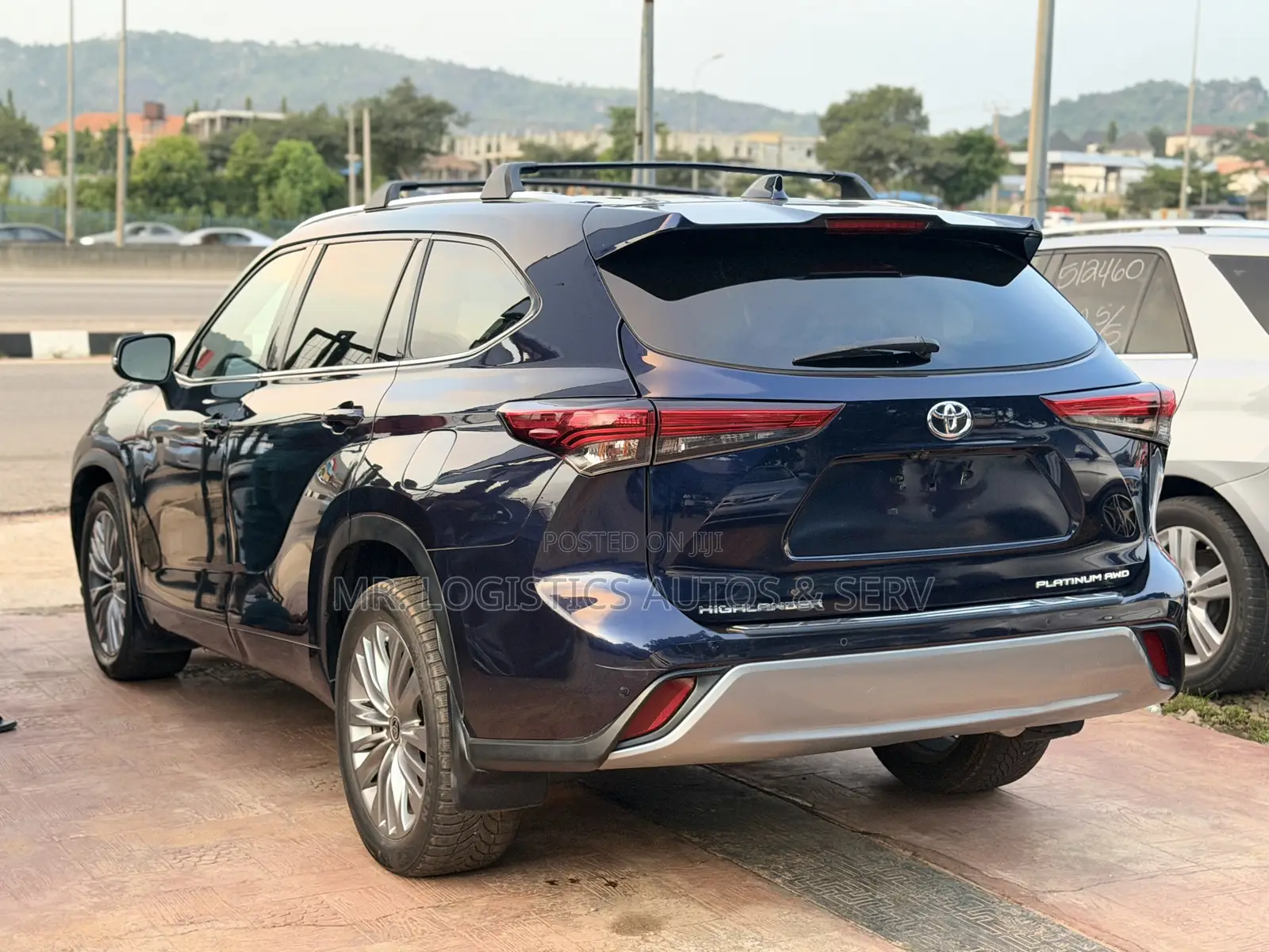Toyota Highlander 2023 Blue