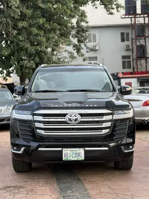 Toyota Land Cruiser 2013 Black