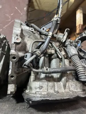 Toyota Corolla Gear Box 9pin 2010 Model
