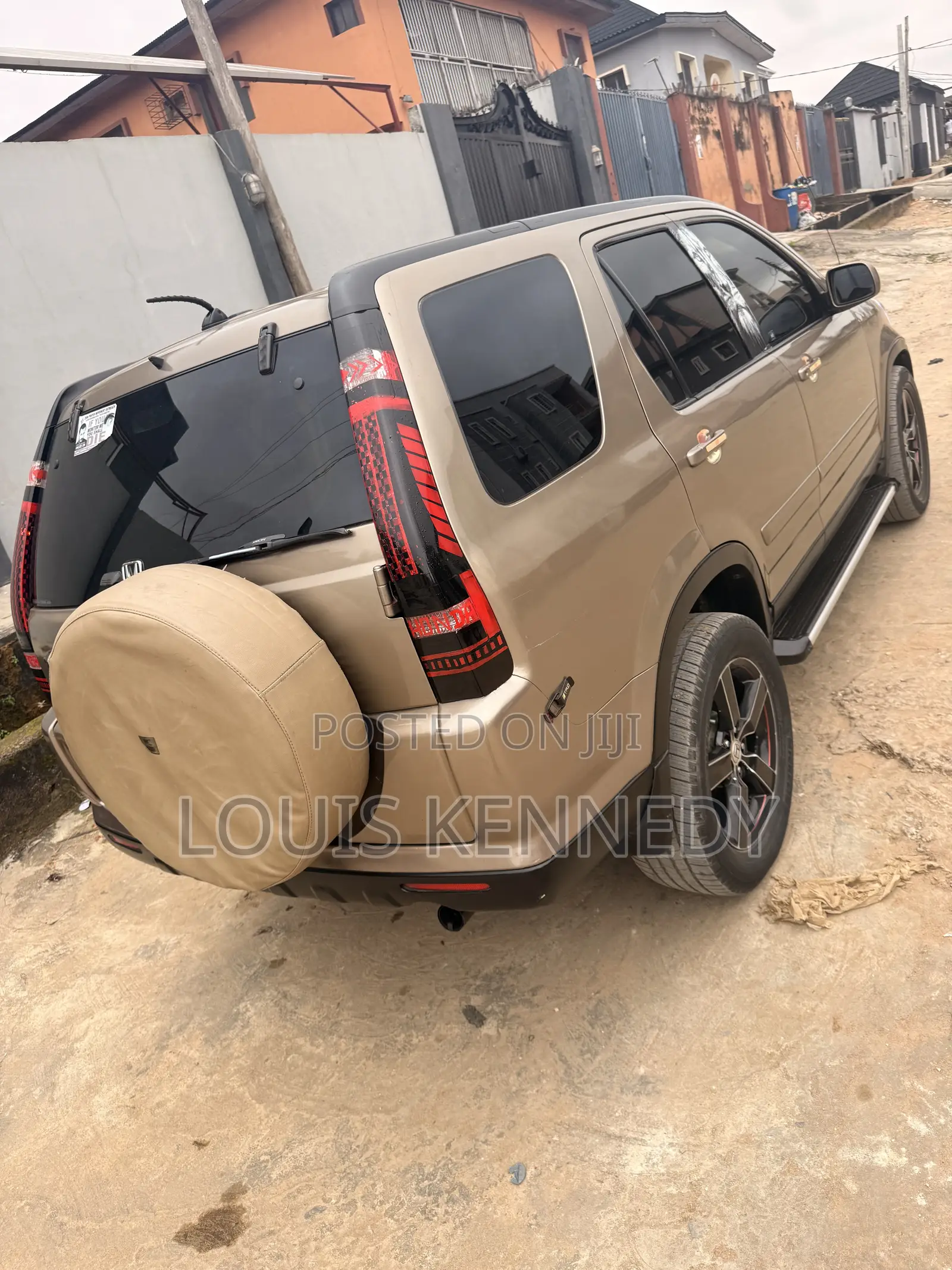 Honda CR-V 2006 Gold