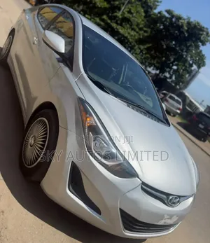 Hyundai Elantra Value Edition Sedan FWD (1.8L 4cyl 6A) 2016 Silver