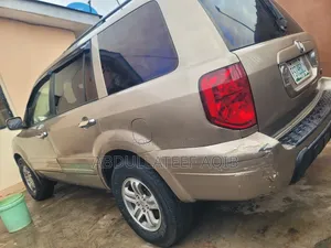 Honda Pilot 2003 Gold
