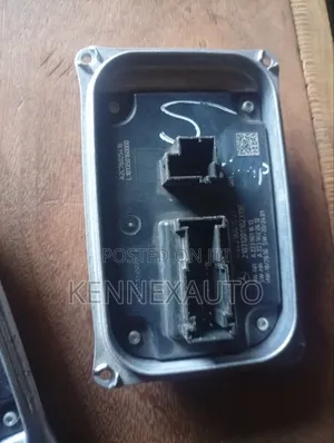 2023/2025 Mercedes Benz Headlight Charger ( A223 900 15 21 )